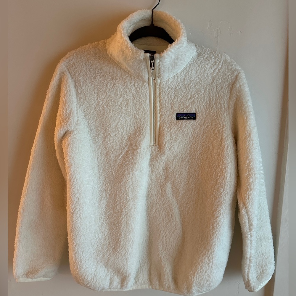 Patagonia is Los Gatos 1/4 zip Fleece